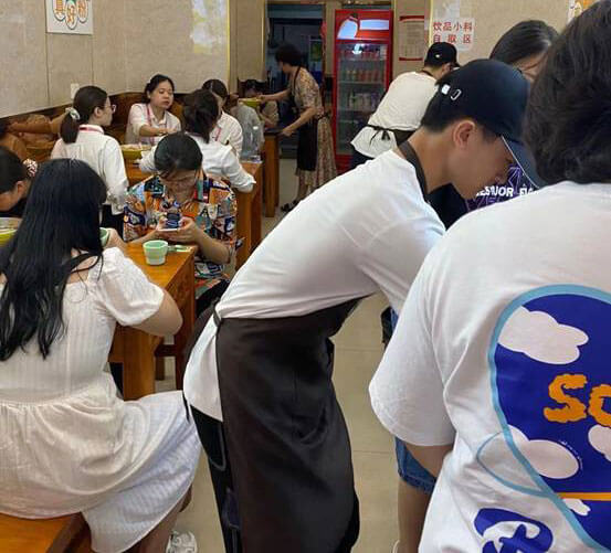 朱小小螺螄粉加盟靠譜嗎？口味好嗎？能幫選址、開店不？