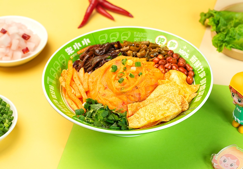 剁椒土豆泥螺螄粉