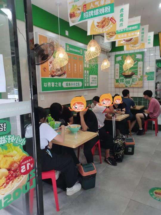 餐飲創(chuàng)業(yè)加盟品牌怎么選？ 選擇加盟品牌時(shí)要注意什么？