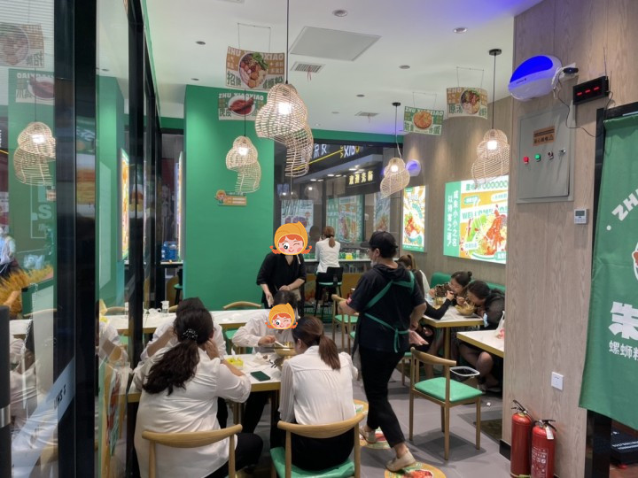 沒經驗能開螺螄粉店嗎？新手創業該如何挑選品牌？