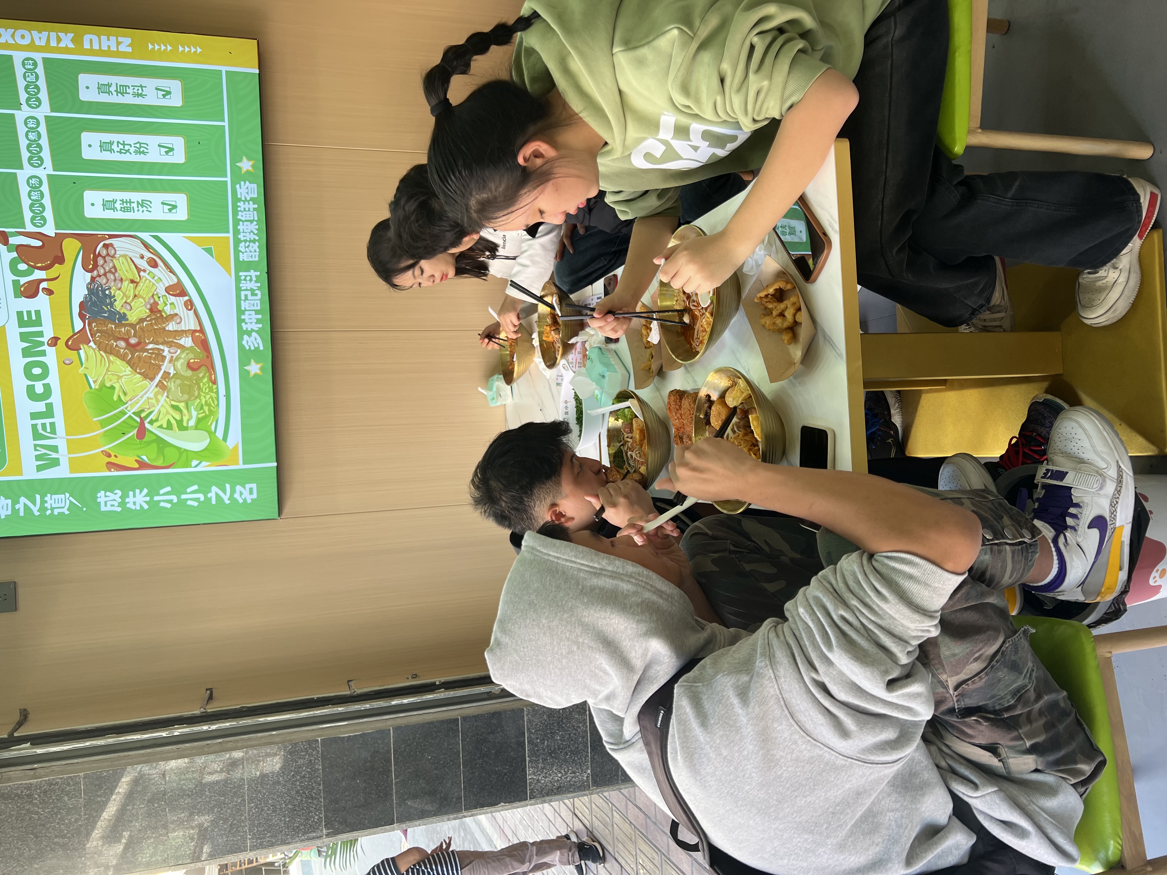 螺螄粉加盟品牌順應市場發展，成為眾多創業者選擇的對象