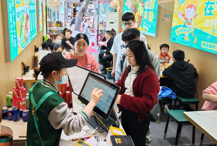 螺螄粉加盟的優勢有哪些？加盟品牌如何選擇？