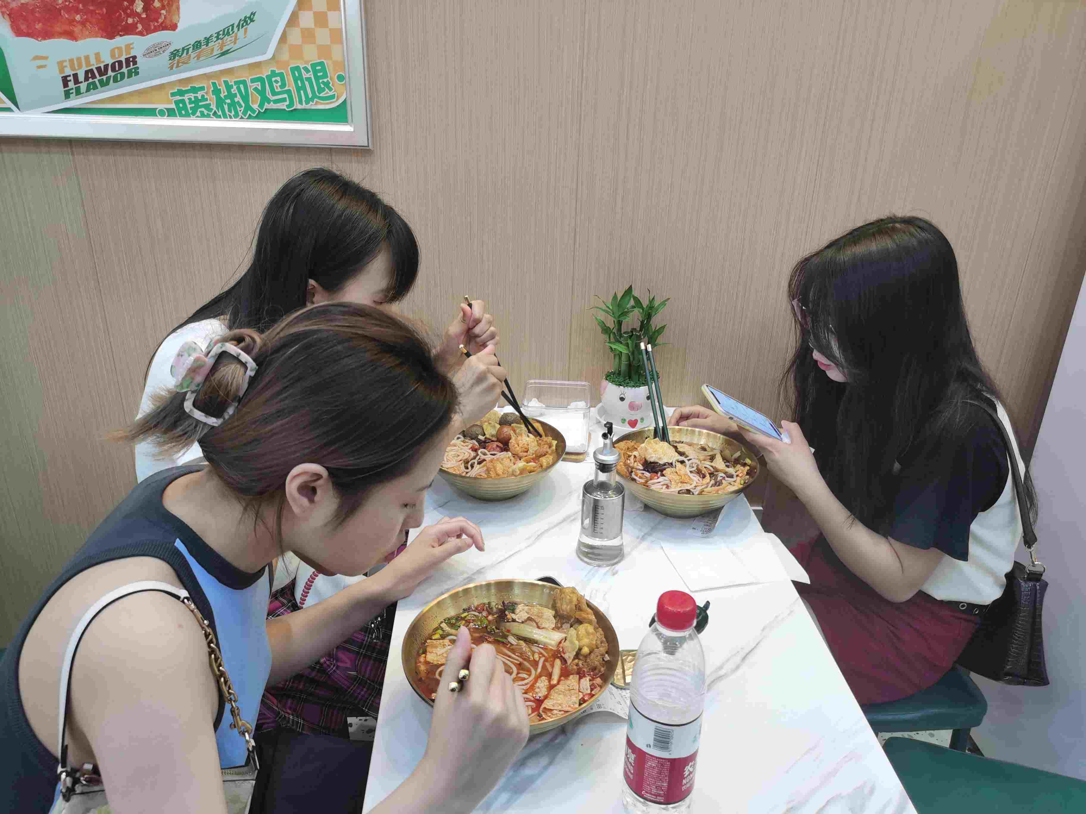 螺螄粉加盟門店該如何運營？多久能回本？